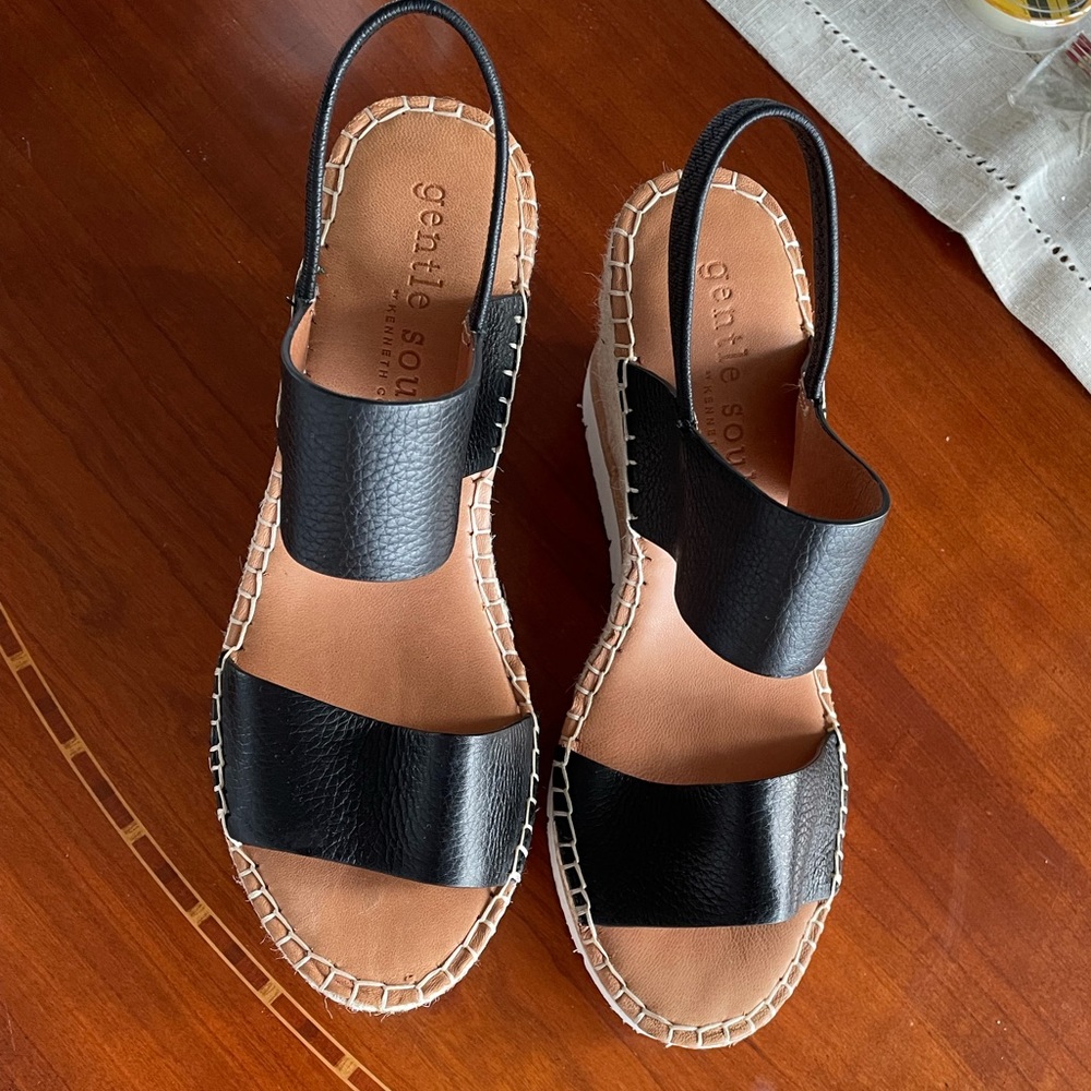 Kenneth Cole Sandals Gentle Souls